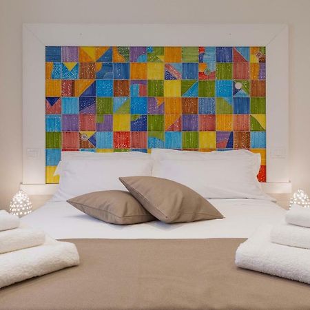Home Sud Home Guest House 노토 외부 사진