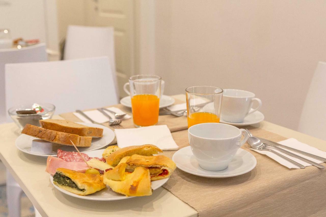 Home Sud Home Guest House 노토 외부 사진